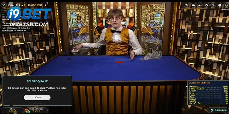 Đánh bài lừa - Chiến thuật Poker tối ưu cơ hội thắng dễ dàng